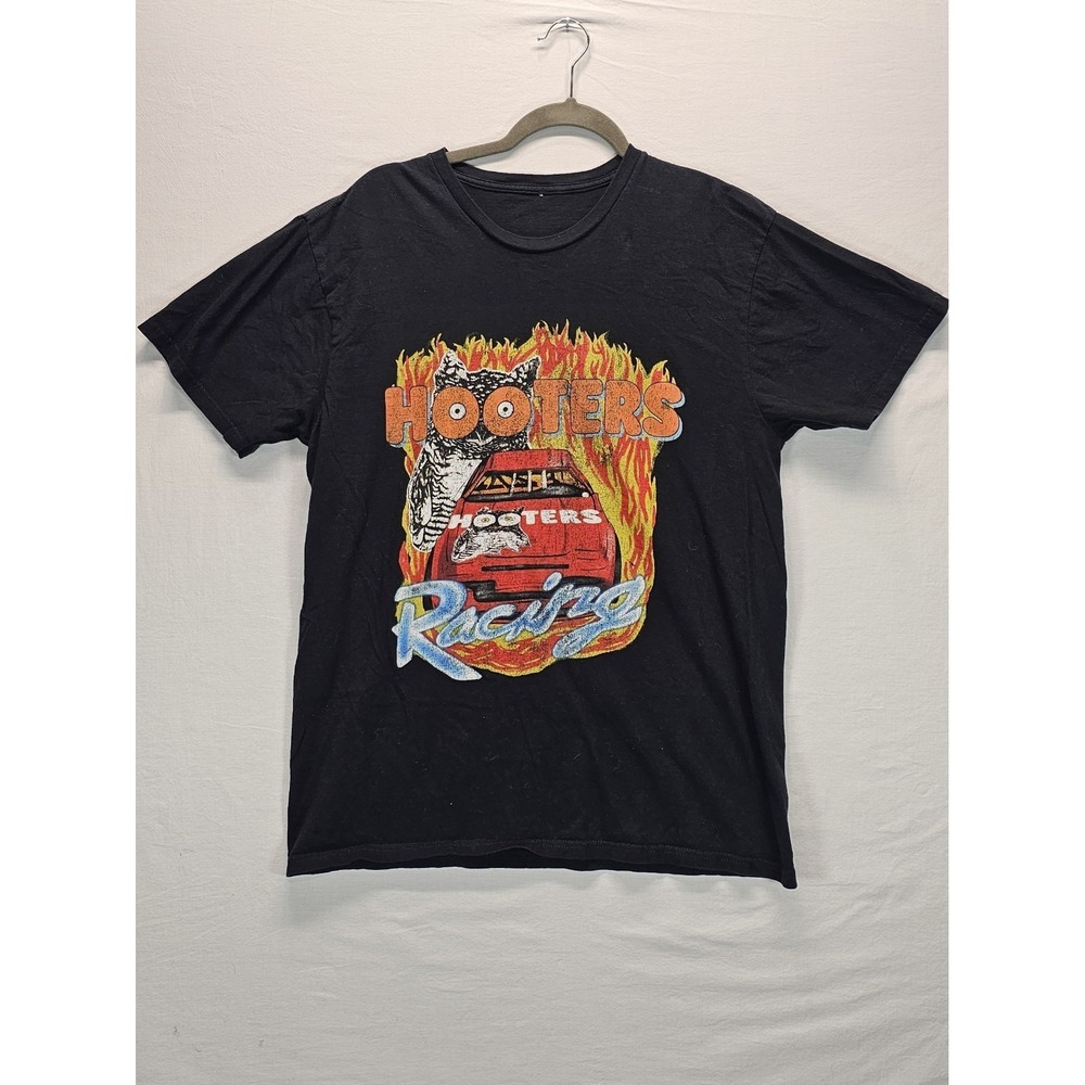 Hooters Racing Graphic T Shirt Mens Large Black Flames Owl‎ Nascar Style Tee